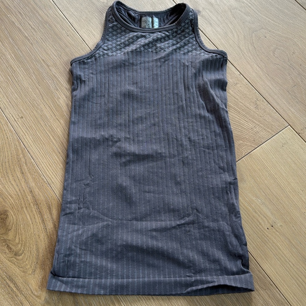 Athleta Gray Athletic Stretch Tank XS